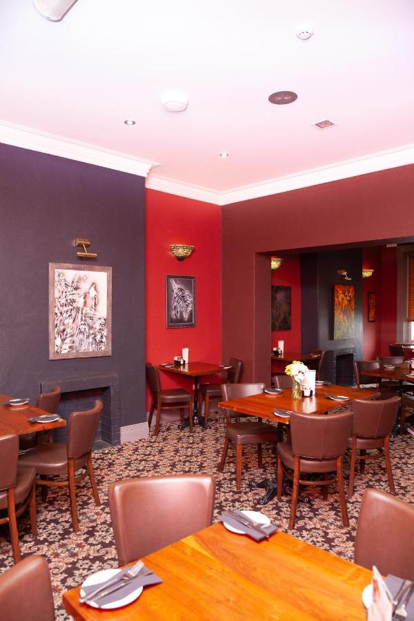 Royal Hotel 싱글턴 외부 사진